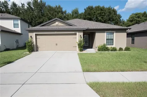 2428 Bracknell Forest Trail Tavares FL 32778