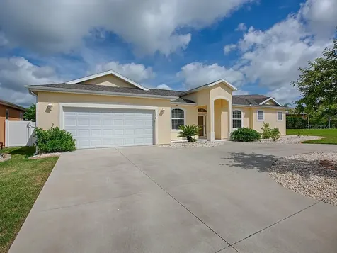 12432 NE 48th Circle Oxford FL 34484