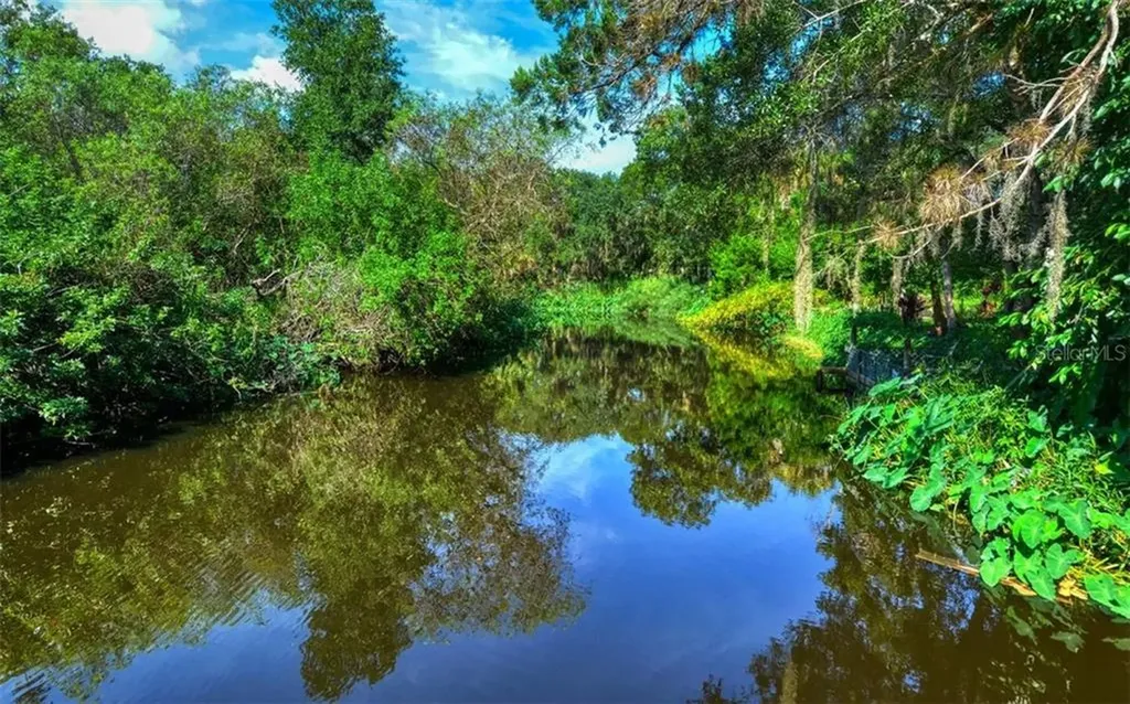 8432 71st Avenue Drive E Bradenton FL 34202