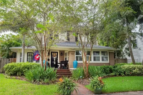 426 19th Avenue NE St Petersburg FL 33704