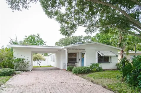 3810 Helena Street NE St Petersburg FL 33703