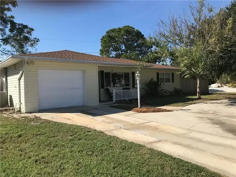 9996 51st Avenue N St Petersburg FL 33708