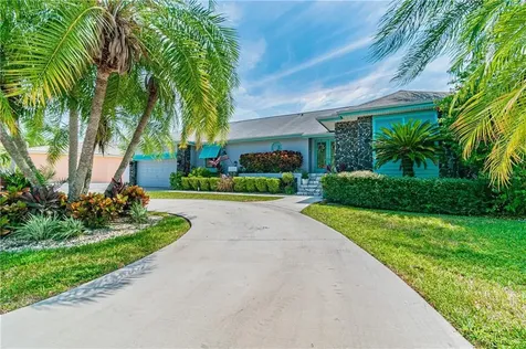 922 Golf Island Drive Apollo Beach FL 33572