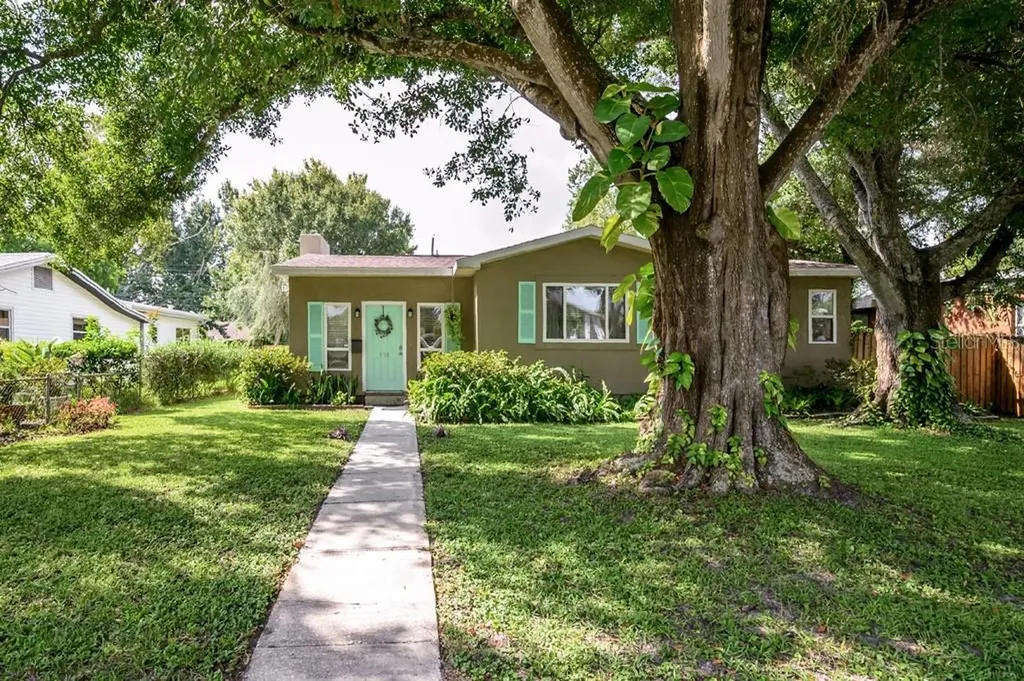 958 50th Avenue N St Petersburg FL 33703