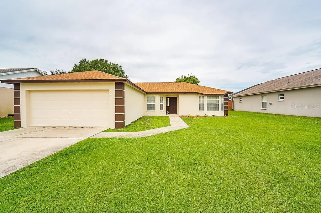6595 Shepherd Oaks Street Lakeland FL 33811