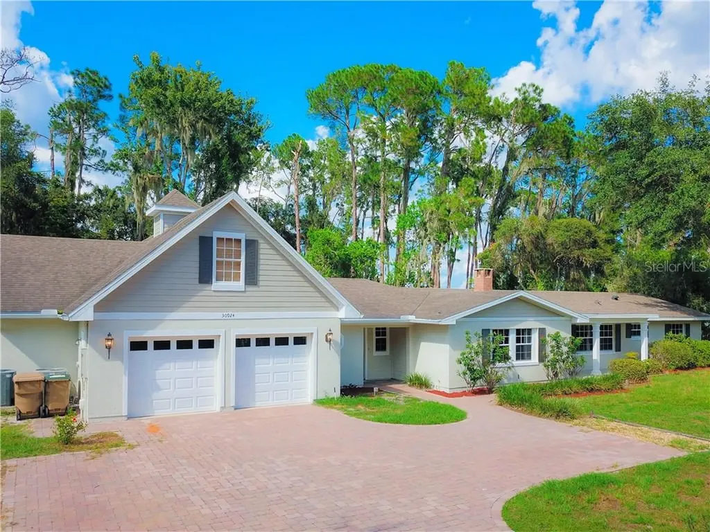 30924 Circle Drive Tavares FL 32778
