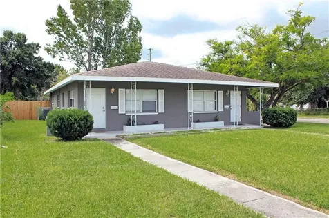 1152 62nd Avenue N St Petersburg FL 33702