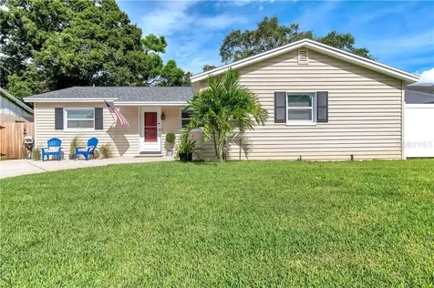 6047 Burch Street N St Petersburg FL 33709