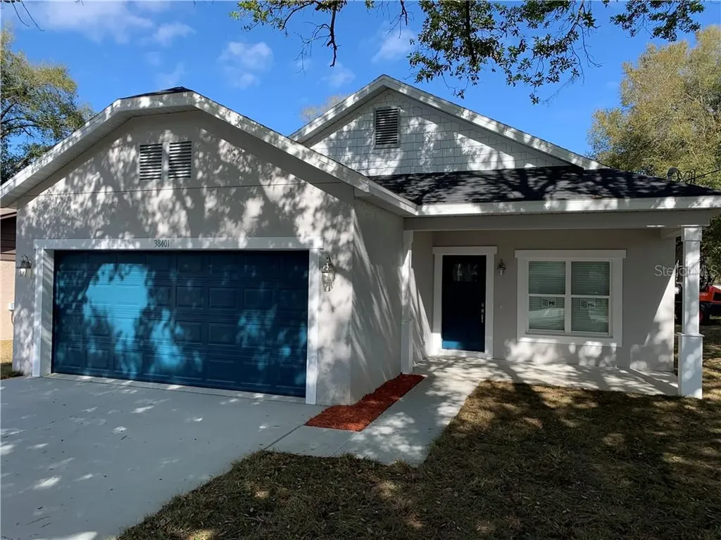 38401 12th Avenue Zephyrhills FL 33542