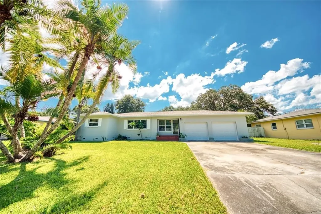 2147 Mckinley Street Clearwater FL 33765