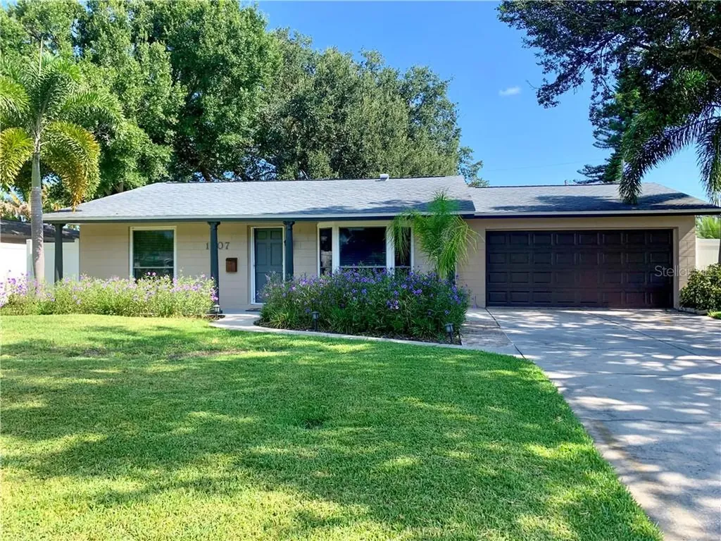 1707 Delaware Avenue NE St Petersburg FL 33703