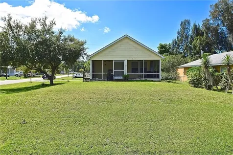 101 Emerald Avenue S Nokomis FL 34275