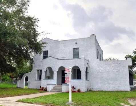 6934 Dartmouth Avenue N St Petersburg FL 33710