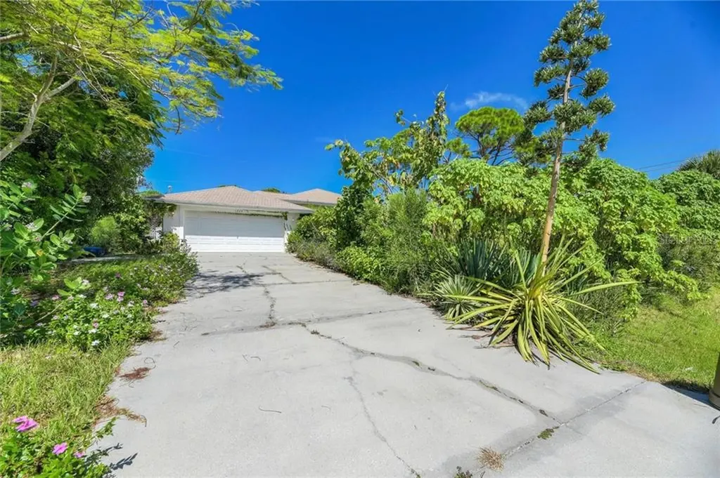 1220 Acadia Road Venice FL 34293