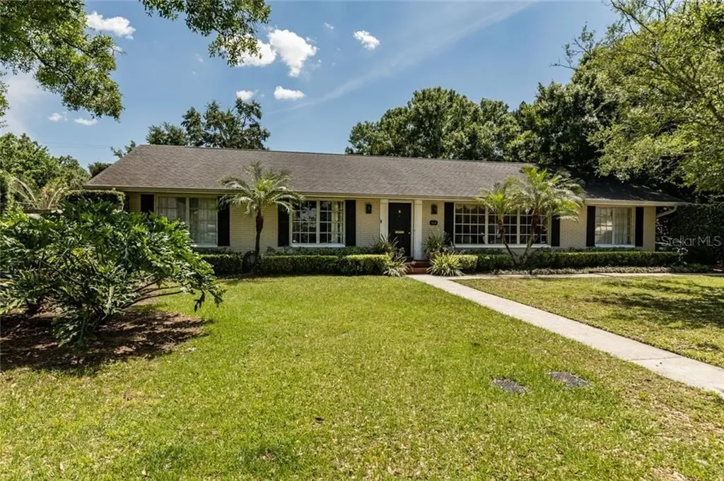 3614 W Lykes Avenue Tampa FL 33609