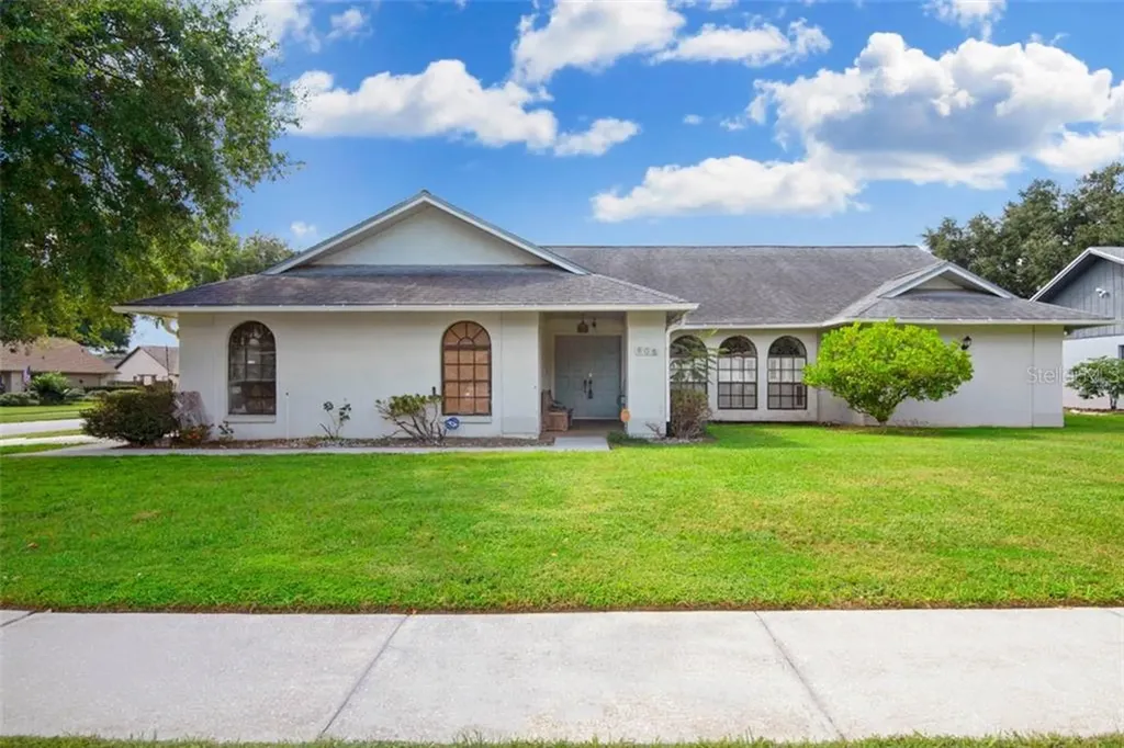 605 Thistle Drive Seffner FL 33584