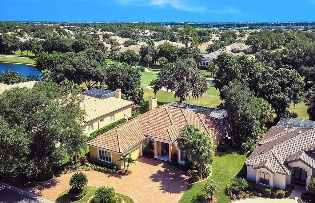 5241 88th Street E Bradenton FL 34211