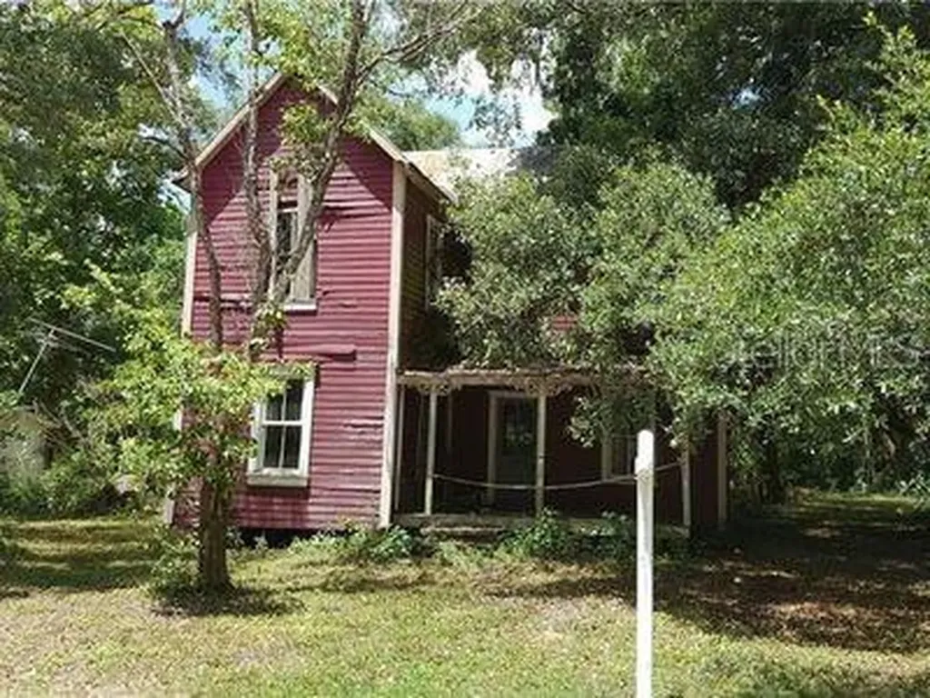 17415 Sweetwater Road Dade City FL 33523
