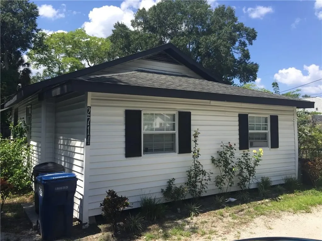 2714 7th Street W Bradenton FL 34205