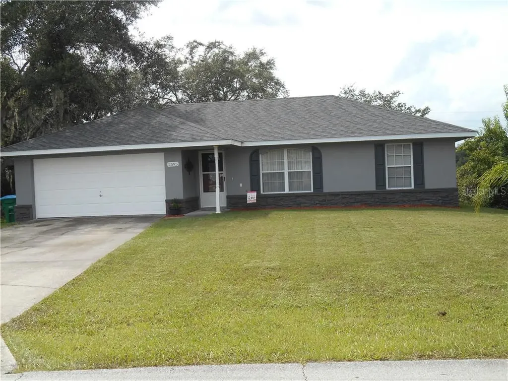 2595 Hillview Circle Deltona FL 32725