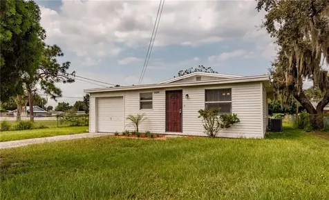 1006 York Street Haines City FL 33844