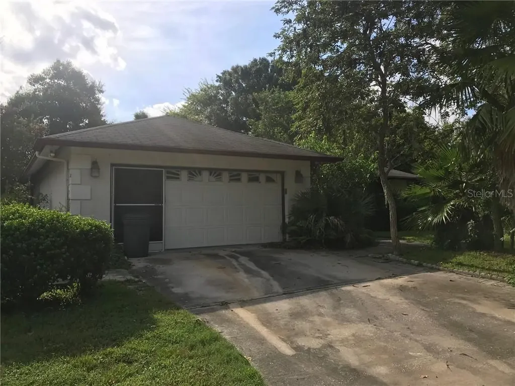 1823 Thornwood Court Wesley Chapel FL 33543
