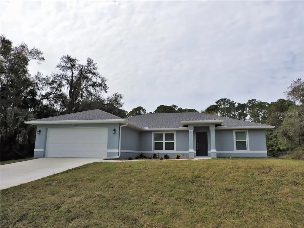 1205 Waycross Street North Port FL 34288