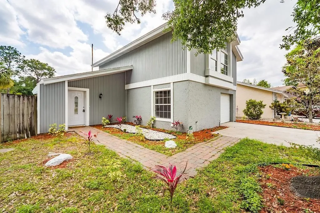 10326 Fernbrook Lane Tampa FL 33624