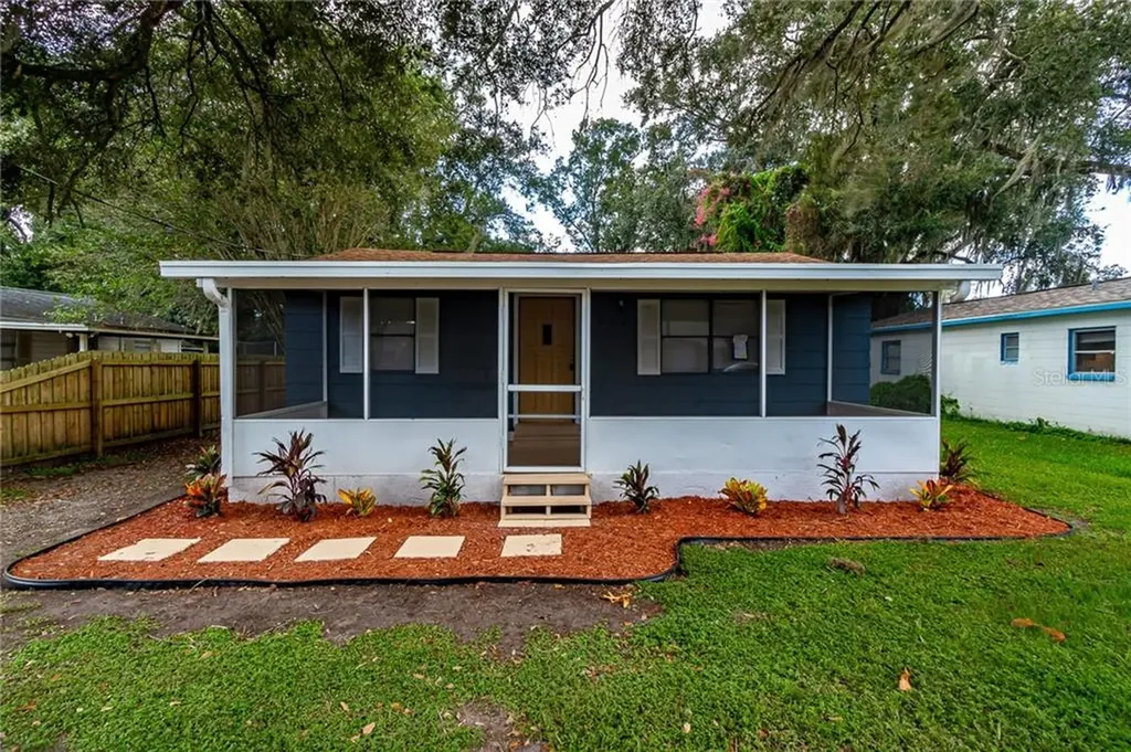 2605 Highland Avenue Plant City FL 33563