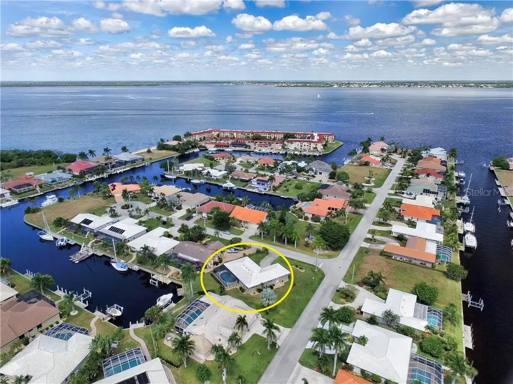 2701 Bay Court Punta Gorda FL 33950