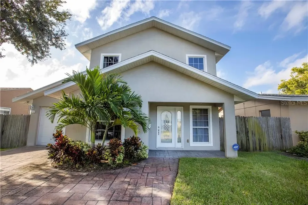 3820 3rd Avenue N St Petersburg FL 33713