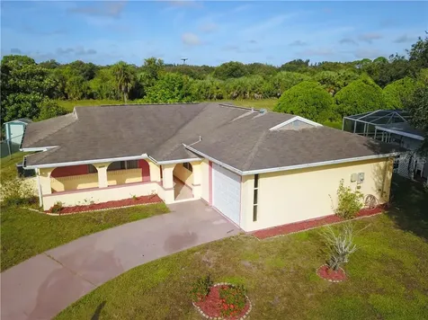 3273 Gatun Street North Port FL 34287