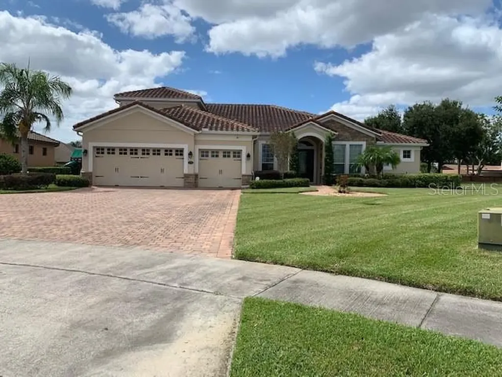 4130 Isle Vista Avenue Belle Isle FL 32812