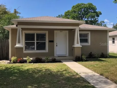 2621 6th Street S St Petersburg FL 33705