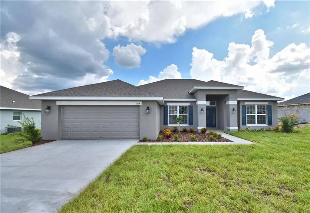 2400 Twin Lake View Road Winter Haven FL 33881