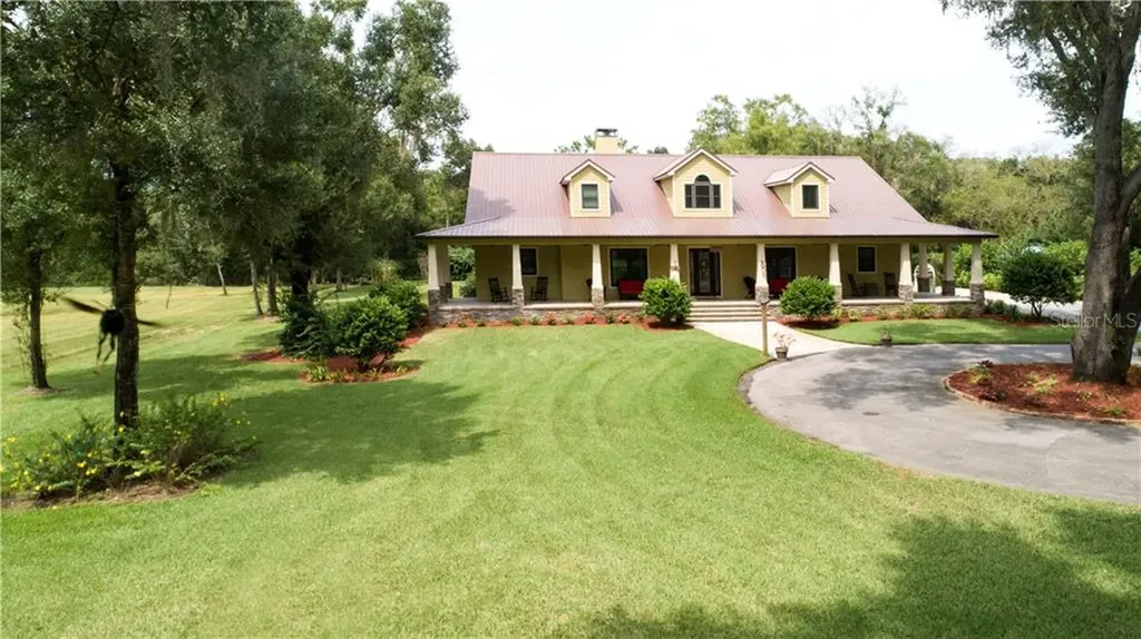 7720 W Knights Griffin Road Plant City FL 33565