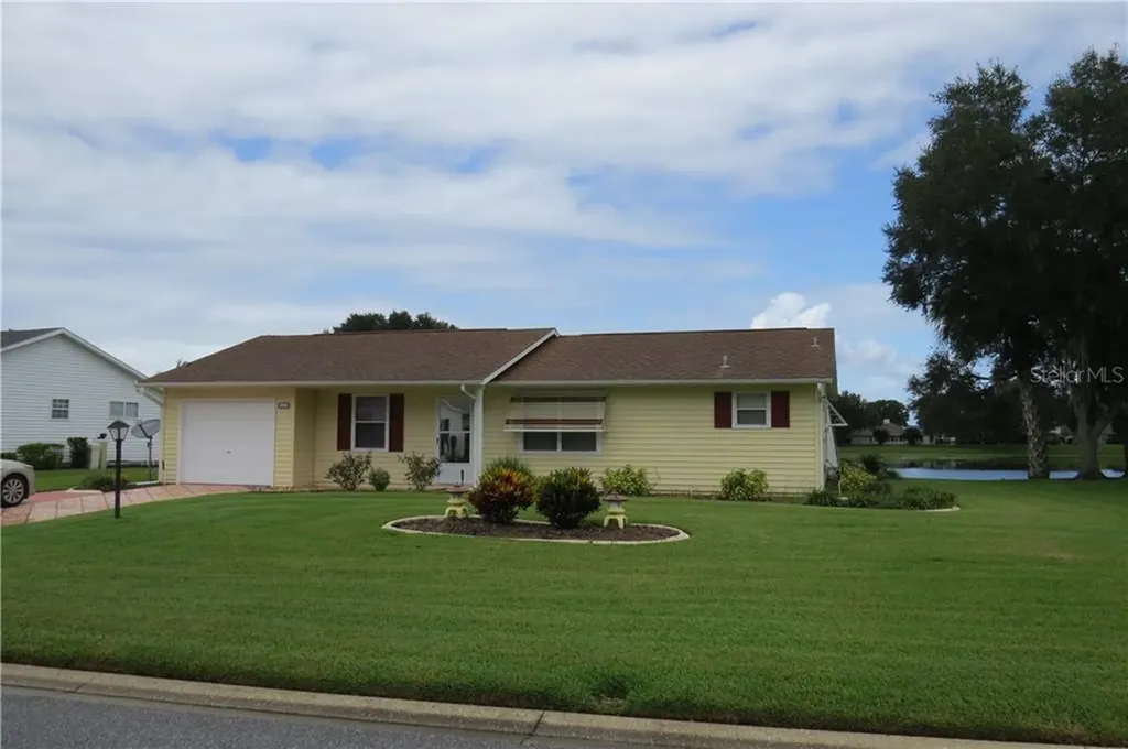 26644 Evert Street Leesburg FL 34748
