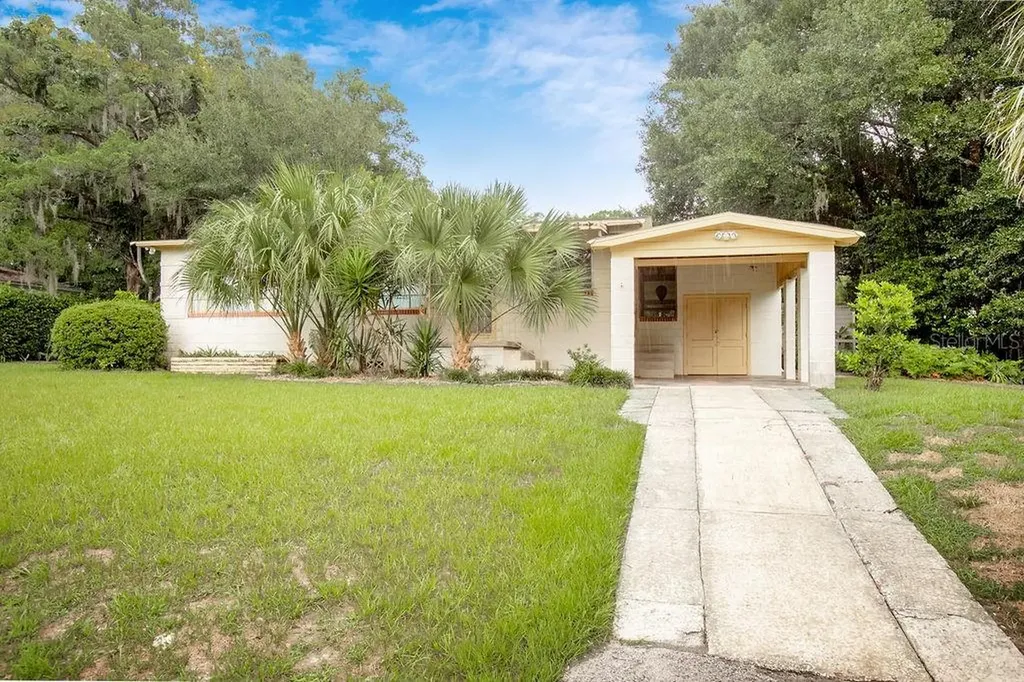 603 N Garfield Avenue Deland FL 32724