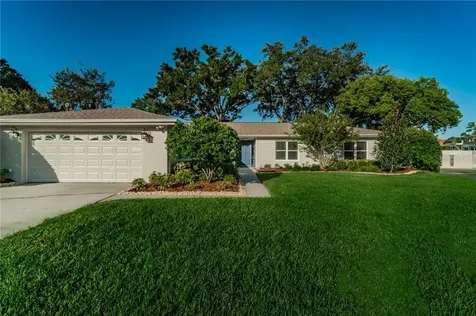 13822 Cypress Village Circle Tampa FL 33618
