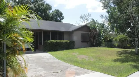 130 1st Street Chuluota FL 32766