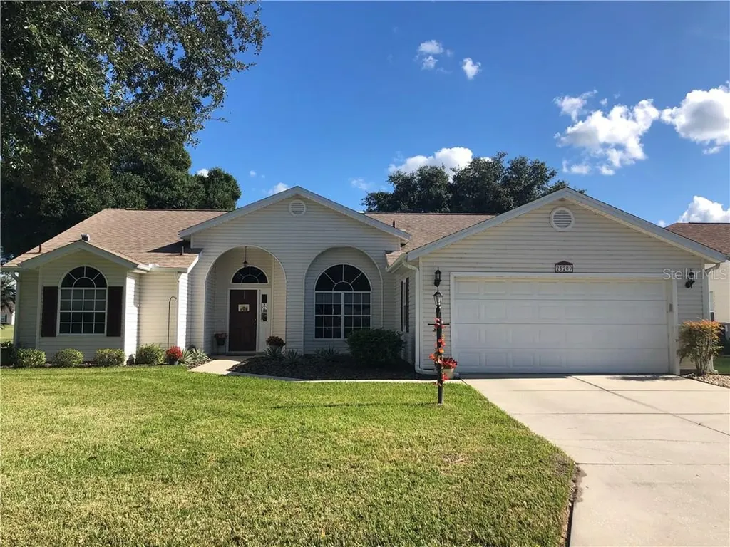 25209 Lost Oak Circle Leesburg FL 34748