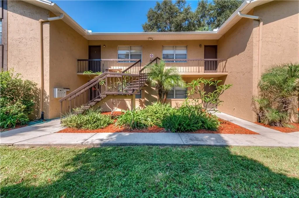 605 Piedmont Drive SE Winter Haven FL 33880