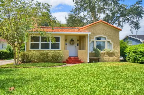 239 9th Street SE Winter Haven FL 33880