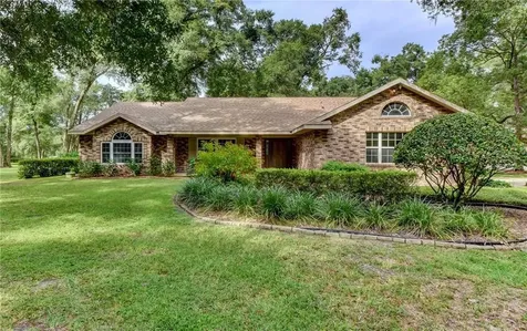 2661 San Juan Street Deland FL 32724