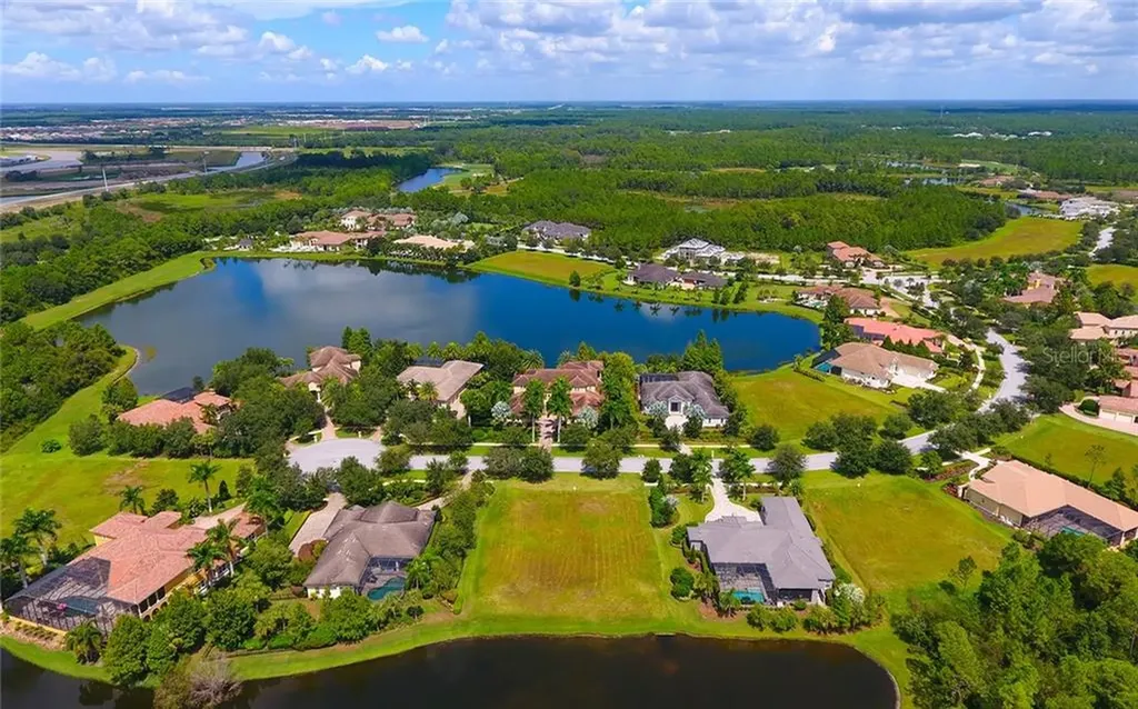 8333 Farington Court Bradenton FL 34202
