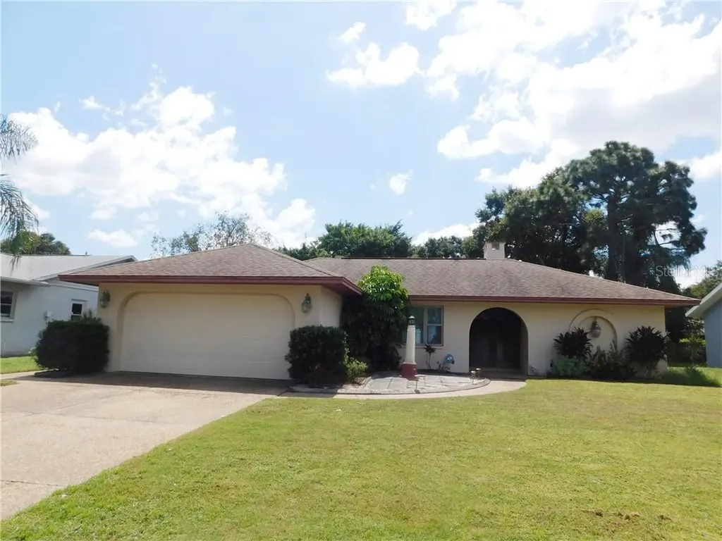 6760 Friendship Drive Sarasota FL 34241