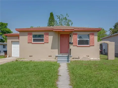 5047 16th Avenue N St Petersburg FL 33710