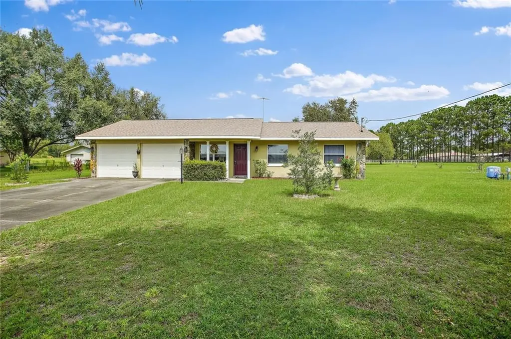 40141 French Road Lady Lake FL 32159