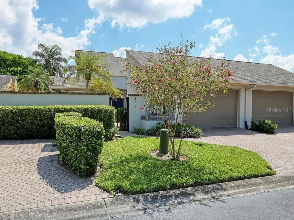 10673 Andrew Lane Seminole FL 33777