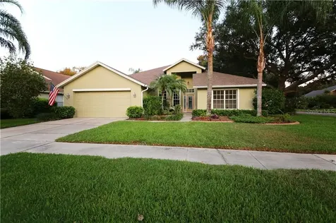 5324 Cottonwood Tree Circle Valrico FL 33596